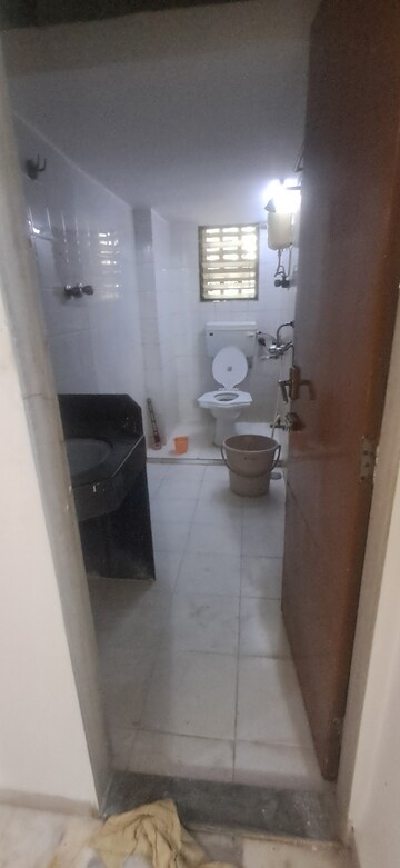 Team Area in 2 BHK Apartment at Ahimsa Tower, Malad West – for Rent