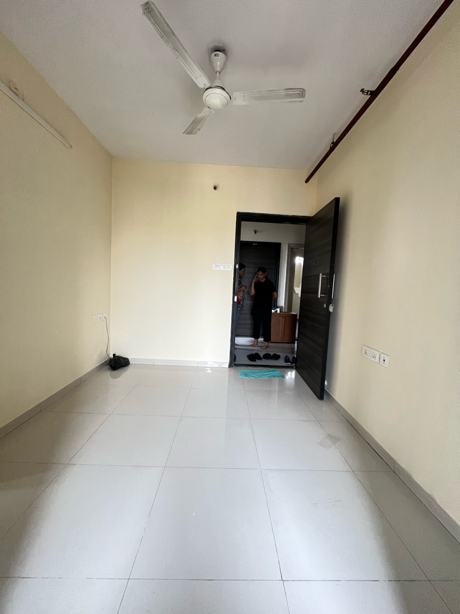 1 BHK + Study Room Apartment For Sale in Dosti Desire Joy