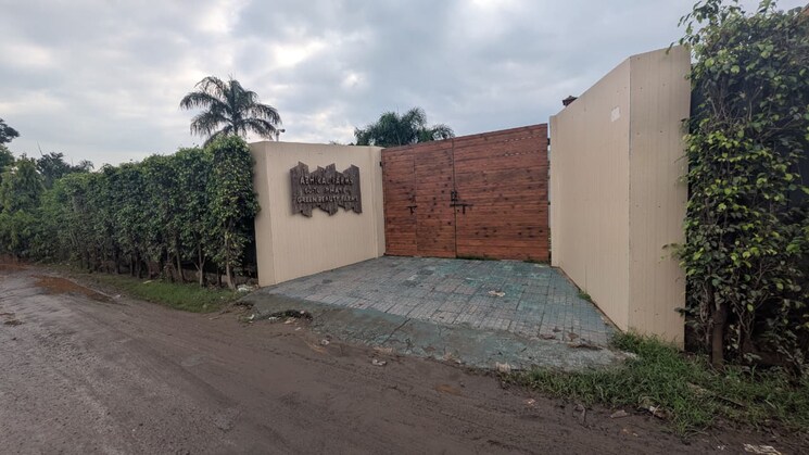 undefined, sector 135  5000 Sq.Ft. Plot In Sector 135 Noida 9071679