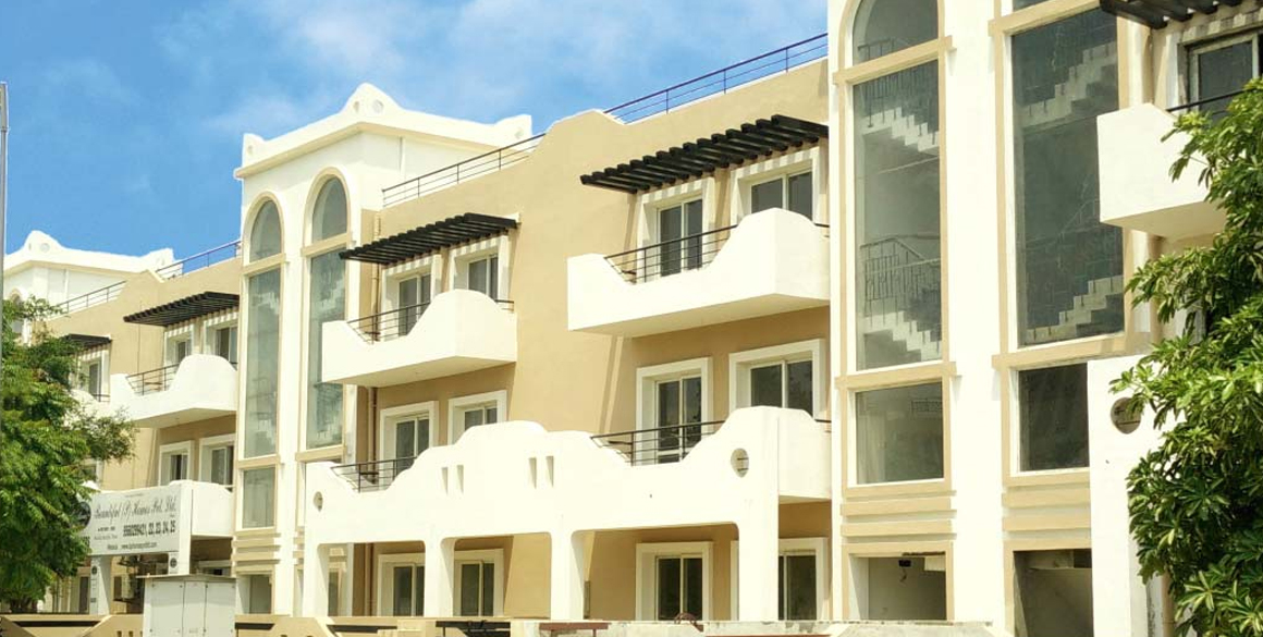 3 BHK + Servant Room Independent House For Rent in BPTP Park 81