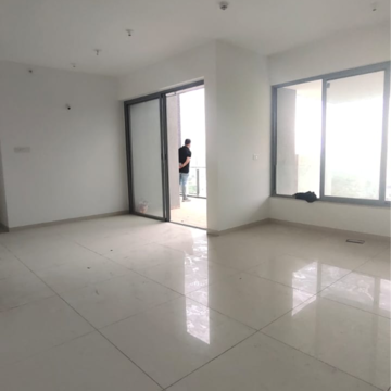 Room in 3 BHK Apartment at Supreme Estia Phase 1, Baner – for Sale