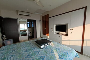 Parking in 3 BHK Apartment at Godrej Platinum Mumbai, Vikhroli East – for Rent