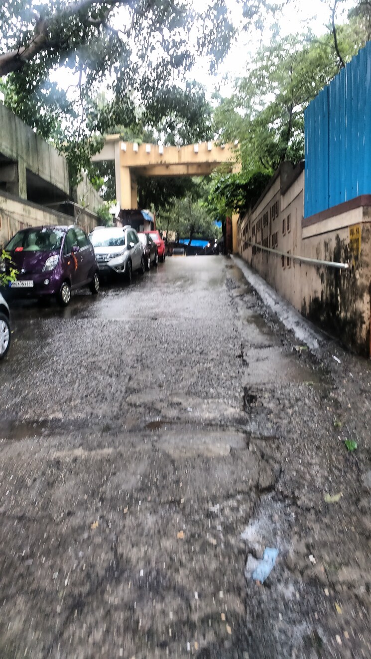  Parking, supernal-gardens 1 Bedroom 550 Sq.Ft. Apartment In Kolshet Road Thane 9071766