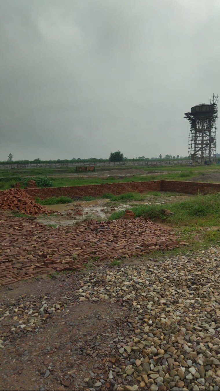 undefined, rohta road  110 Sq.Yd. Plot In Rohta Road Meerut 9071780