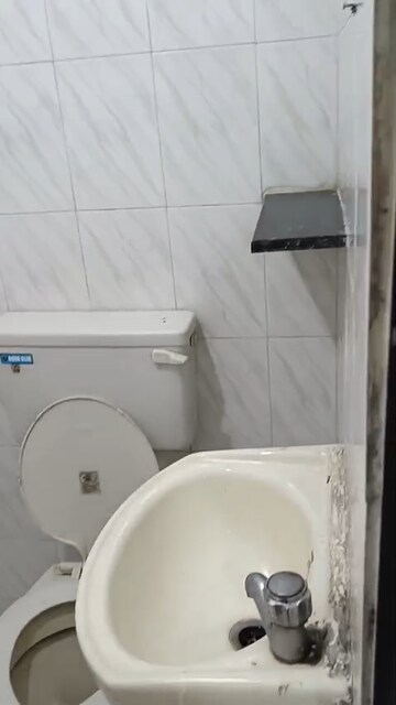 Bathroom in 1 BHK Apartment at Borivali West – for Rent