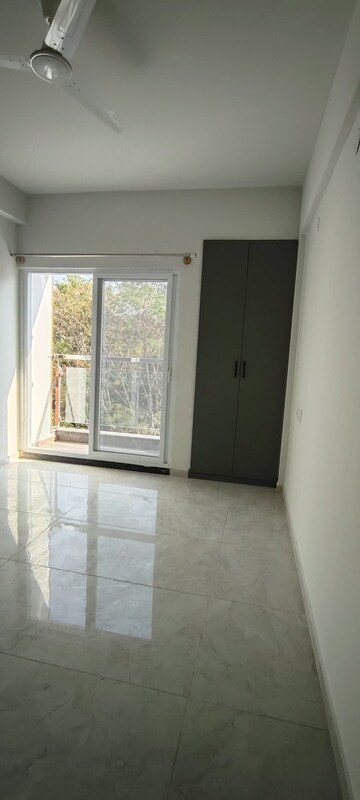 Room in 1 BHK Builder Floor at Hsr Layout – for Rent