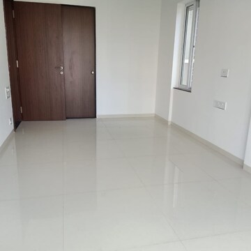 Room in 2 BHK Apartment at Baner – for Rent