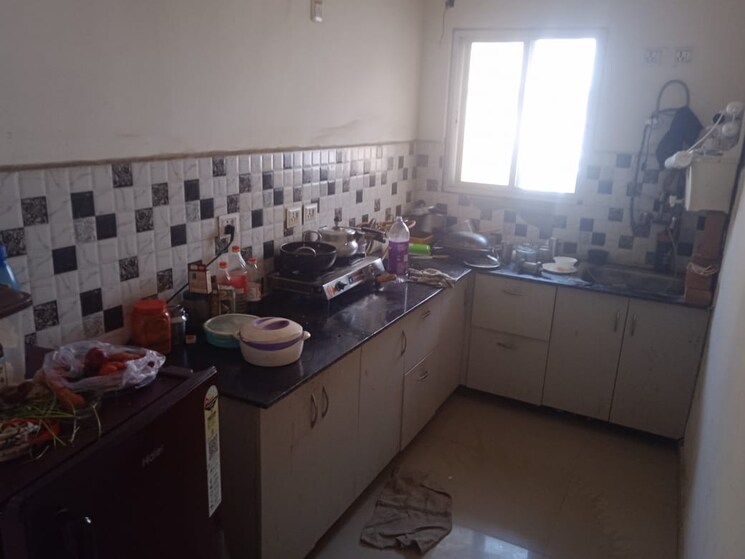 Kitchen, lajpat nagar ii 3 Bedroom 200 Sq.Yd. Builder Floor In Lajpat Nagar ii Delhi 9071836
