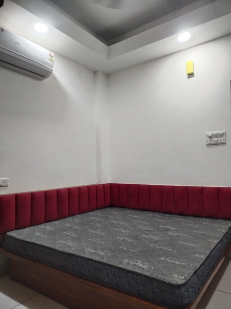 Room, vijay nagar 1 Bedroom 600 Sq.Ft. Independent House In Vijay Nagar Indore 9071875