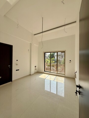 Room in 5 BHK Villa at Lonavala – for Sale