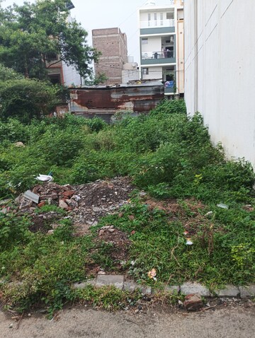  Plot For Sale in Scheme 78