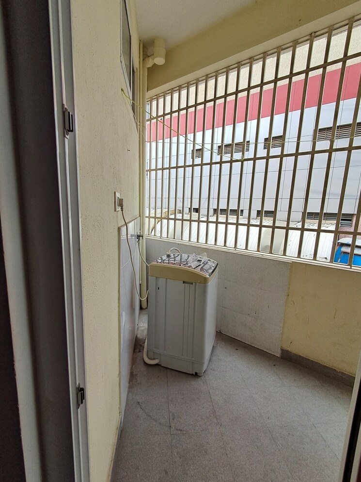 Balcony, koramangala 1 Bedroom 500 Sq.Ft. Builder Floor In Koramangala Bangalore 9071922