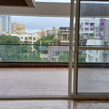 Master Plan in 4 BHK Apartment at Kumar Privie Selena, Link Road – for Rent