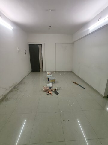 Room in 2.5 BHK Apartment at Shree Satya Shankar Residency, Manpada – for Rent