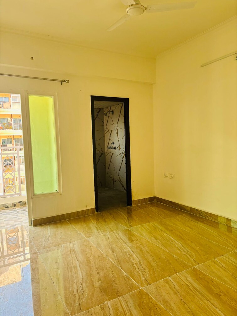 Cover Image, eta ii greater noida 3 Bedroom 1399 Sq.Ft. Apartment In Eta Ii Greater Noida Greater Noida 9071964