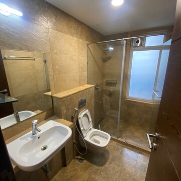 Team Area in 3 BHK Apartment at Park Grandeur, Dasar – for Rent