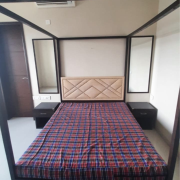 Bedroom in 3 BHK Apartment at Park Grandeur, Dasar – for Rent