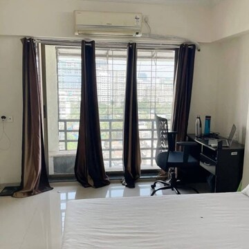 Bedroom in 2 BHK Apartment at Sanman CHS Andheri West, Andheri West – for Rent