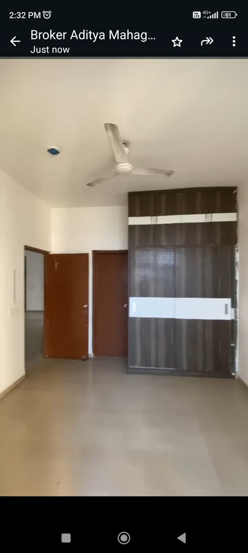 Room in 3 BHK Apartment at Mahagun Mywoods, Sector 16c Greater Noida – for Sale