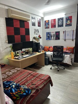 Parking in 3.5 BHK Apartment at Sector 21c – for Sale