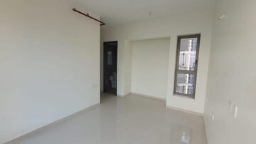 2 BHK Apartment For Rent in Kalpataru Paramount, Kapur Bawdi