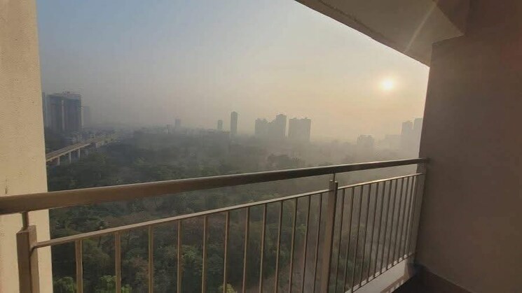 Balcony, kalpataru-paramount 2 Bedroom 900 Sq.Ft. Apartment In Kapur Bawdi Thane 9072087