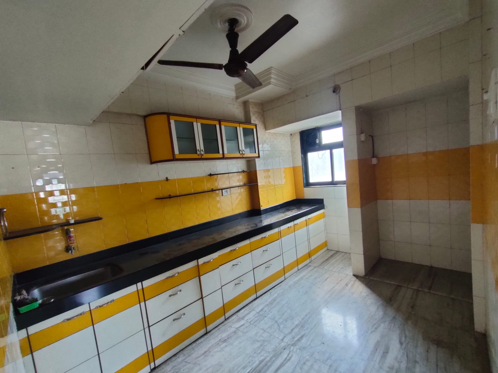 2 BHK Apartment For Rent in Suyog CHS Naupada
