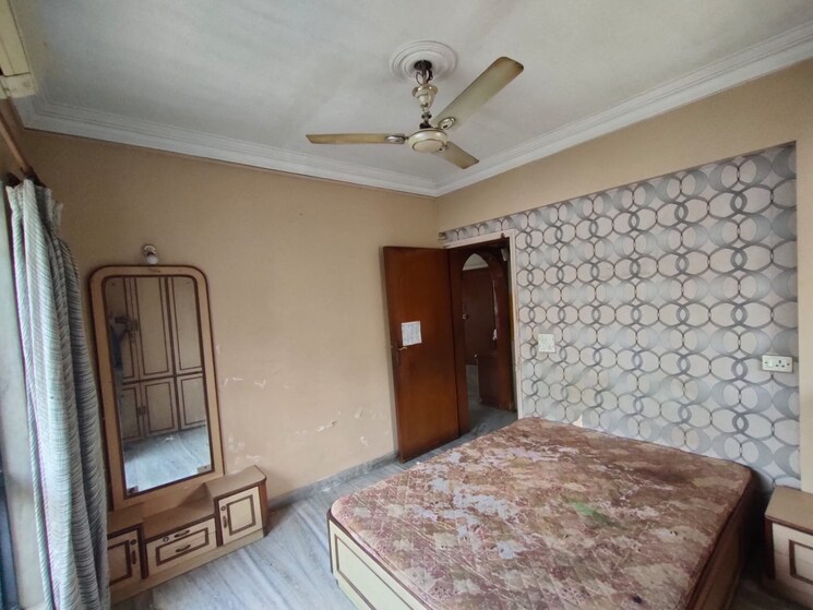 Bedroom, suyog-chs-naupada 2 Bedroom 800 Sq.Ft. Apartment In Naupada Thane 9072103