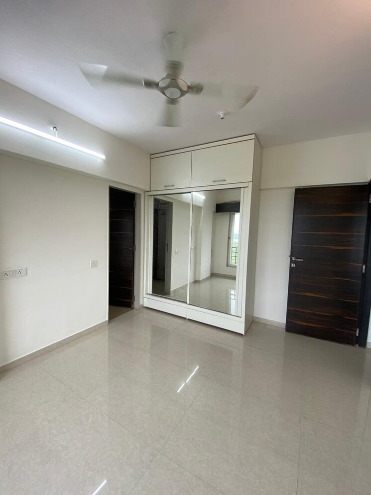 Room, deepak-residency 3 Bedroom 1250 Sq.Ft. Apartment In Vile Parle West Mumbai 9072108