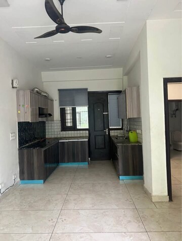 Building Lobby in 3 BHK Villa at Panchsheel Greens II, Sector 16 Greater Noida – for Rent