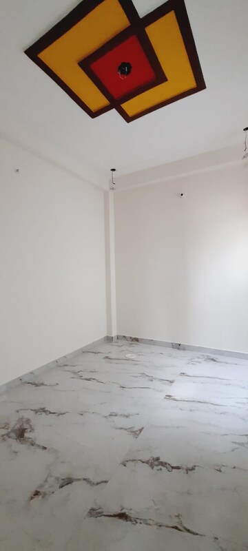 Room in 3 BHK Independent House at Chinhat – for Sale