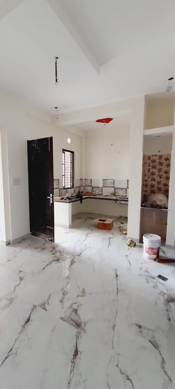 Room in 3 BHK Independent House at Chinhat – for Sale