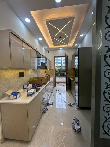 Building Lobby in 3 BHK Builder Floor at Puri Kohinoor, Sector 89 – for Sale
