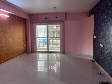 Room in 3 BHK Apartment at Pasari Taalchaya, Rajarhat New Town – for Rent