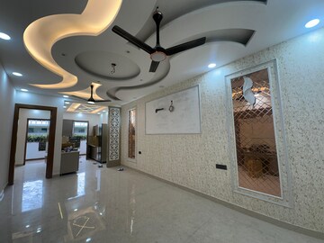 Living Room in 3 BHK Builder Floor at Puri Kohinoor, Sector 89 – for Sale