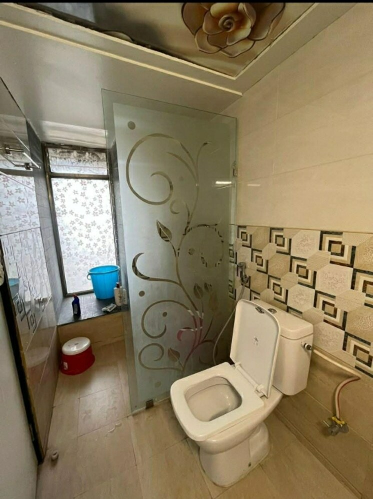 Bathroom, raheja-woods 2 Bedroom 1065 Sq.Ft. Apartment In Kalyani Nagar Pune 9072180