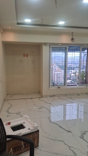 Living Room in 3 BHK Apartment at Panch Pakhadi – for Rent