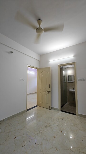 Building Lobby in 1 BHK Builder Floor at Hsr Layout – for Rent