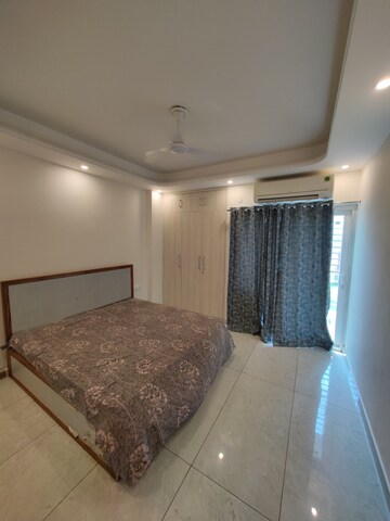 Bedroom in 3 BHK Builder Floor at Malsi – for Rent