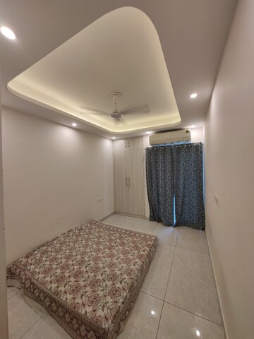 Bedroom in 3 BHK Builder Floor at Malsi – for Rent