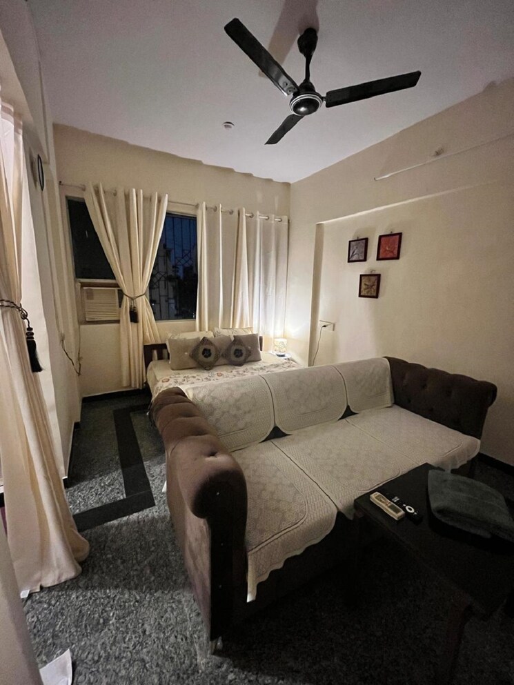 Bedroom, santacruz west 1 Bedroom 550 Sq.Ft. Apartment In Santacruz West Mumbai 9072210