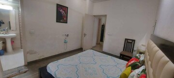 Bedroom in 2 BHK Apartment at Gaur City 2 - 14th Avenue, Sector 16c Greater Noida – for Rent