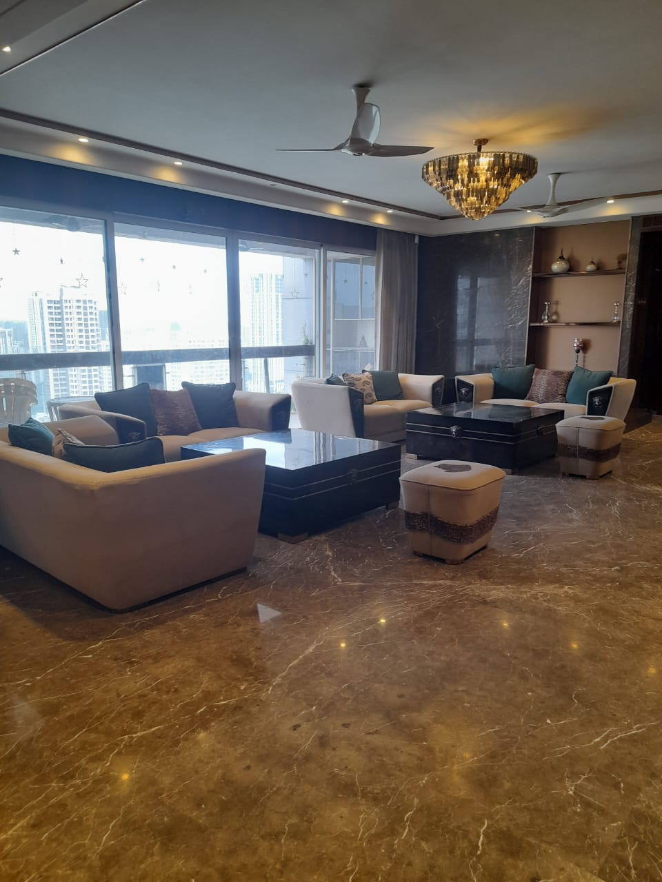 4 BHK + Pooja Room,Servant Room,Extra Room 2950 Sq.Ft. Apartment in Transcon Flora Heights