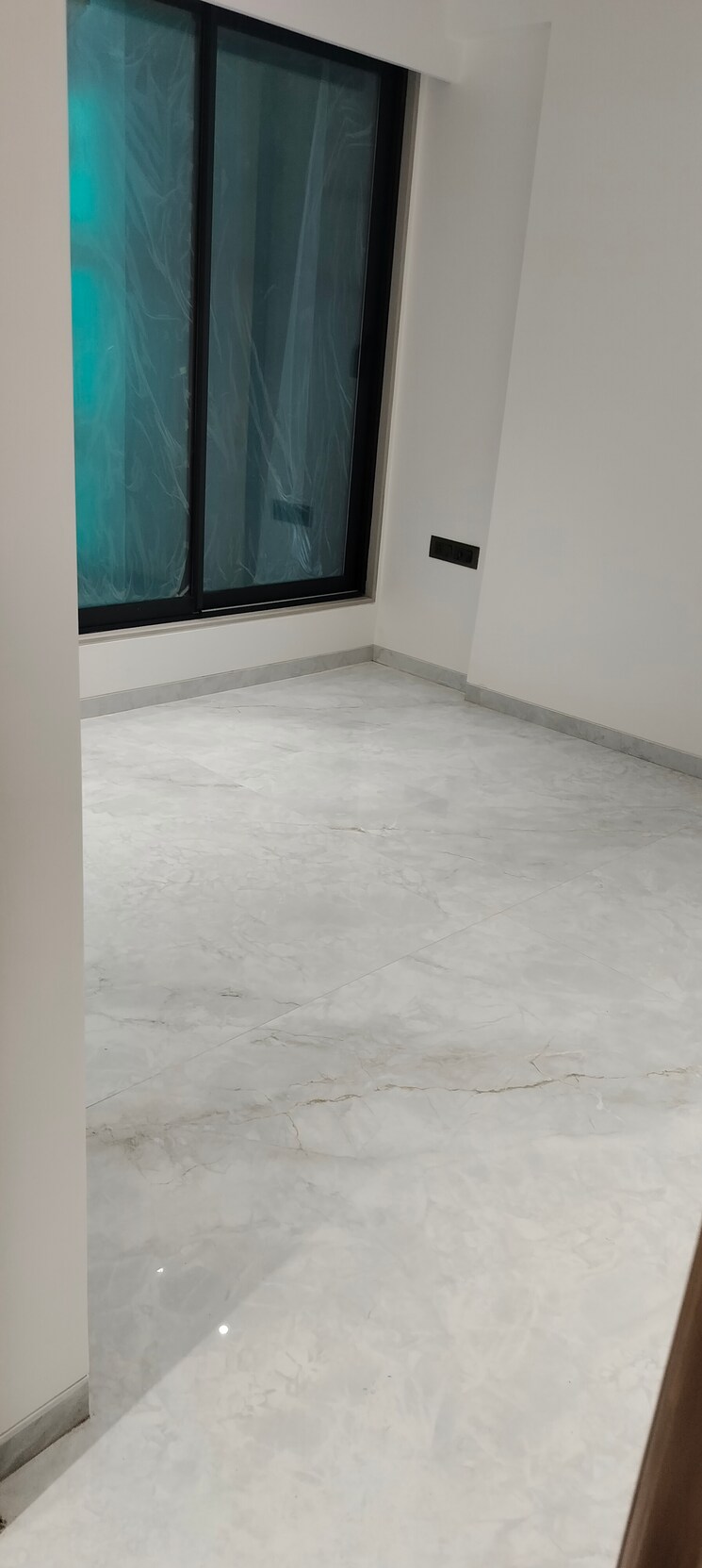 Room, gurukrupa-dhyanam 2 Bedroom 714 Sq.Ft. Apartment In Versova Mumbai 9072228