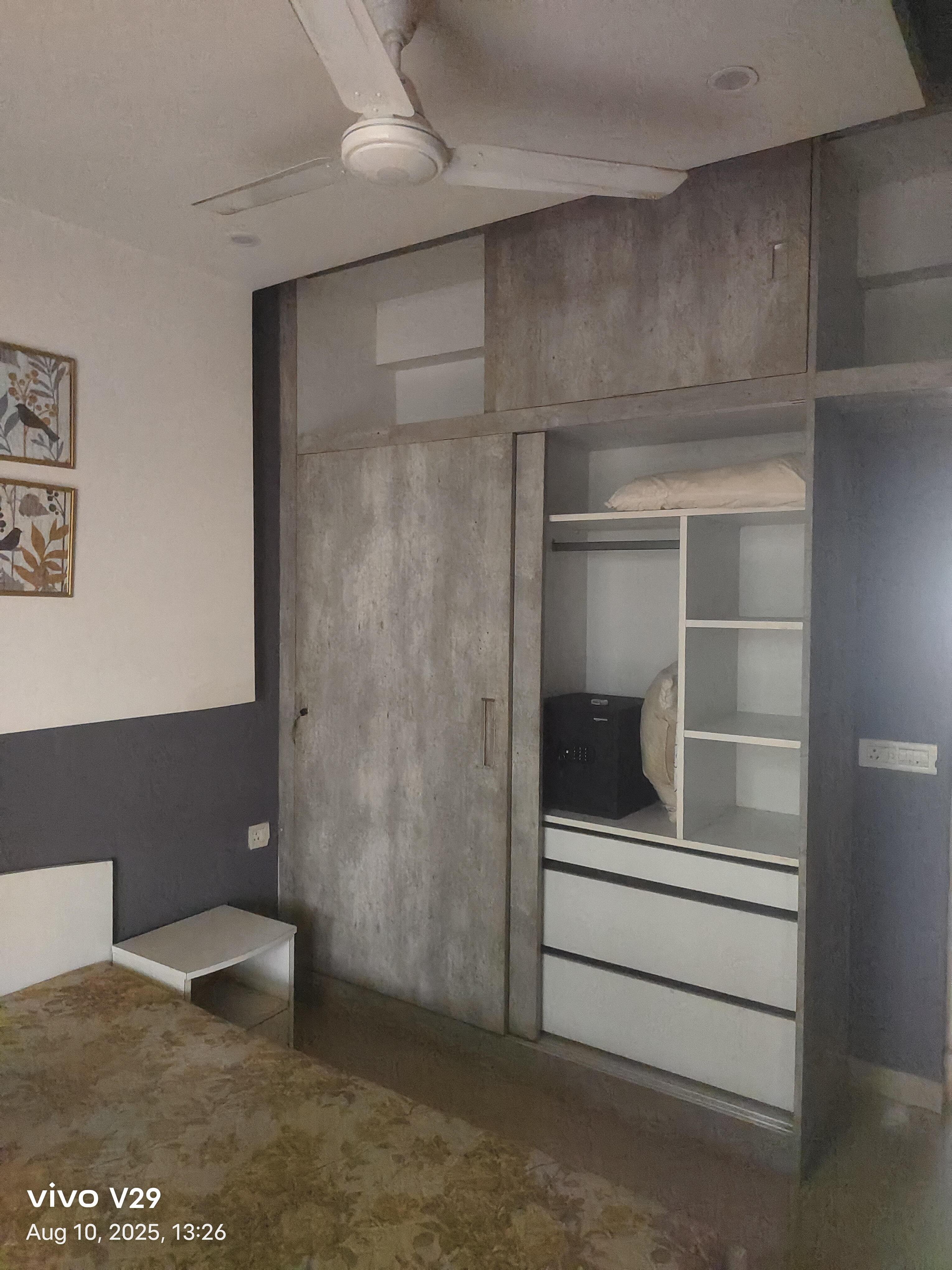 3 BHK + Extra Room Apartment For Rent in Siddhartha Apartment