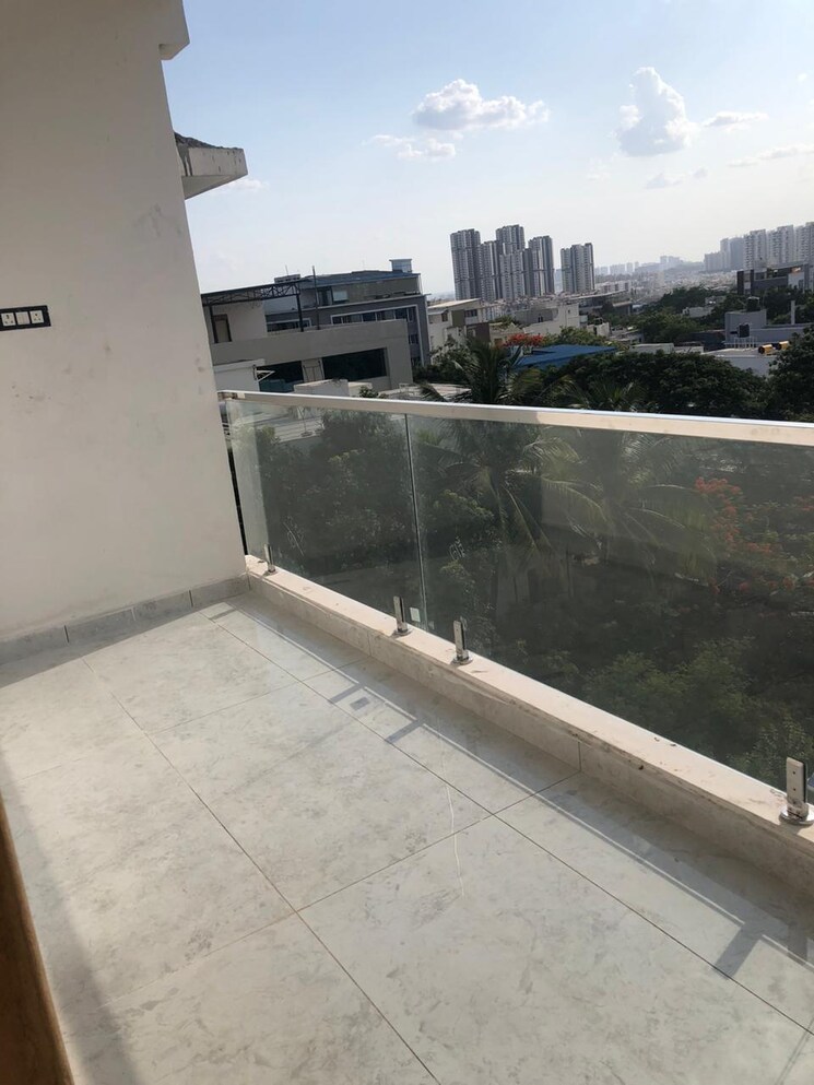 Balcony, film nagar 3 Bedroom 2065 Sq.Ft. Apartment In Film Nagar Hyderabad 9072261