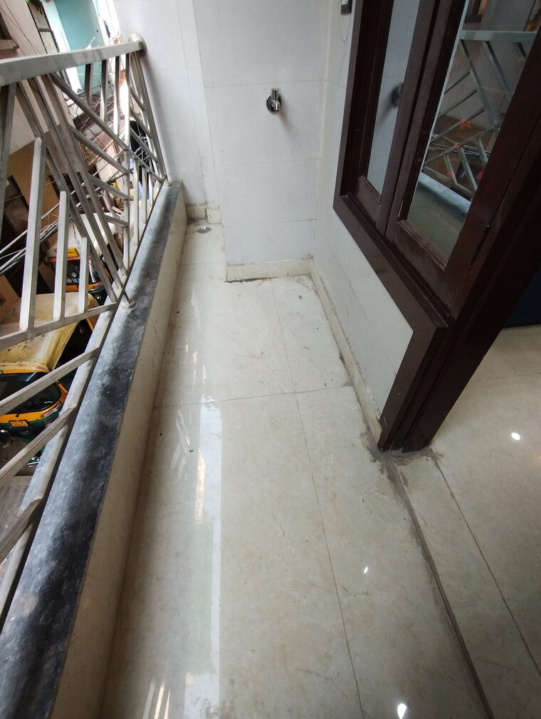 Balcony, uttam nagar 2 Bedroom 550 Sq.Ft. Builder Floor In Uttam Nagar Delhi 9072307