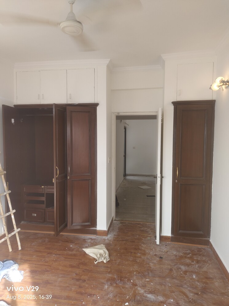 Master Bedroom, mariners-home 3 Bedroom 2400 Sq.Ft. Apartment In Sector 56 Gurgaon 9072308