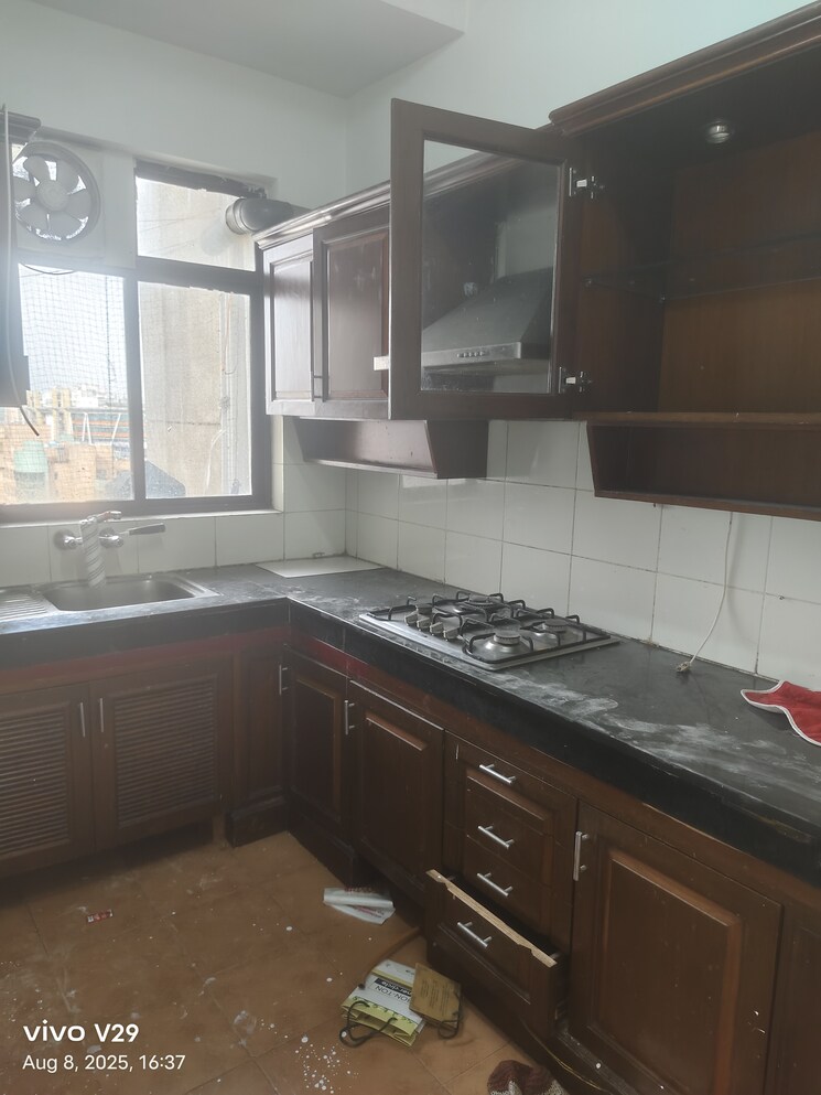 Kitchen, mariners-home 3 Bedroom 2400 Sq.Ft. Apartment In Sector 56 Gurgaon 9072308