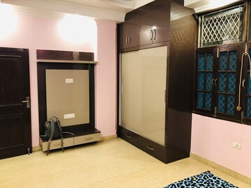 Living Room in 4 BHK Builder Floor at Gayatri Kunj Ghaziabad, Gyan Khand I – for Rent